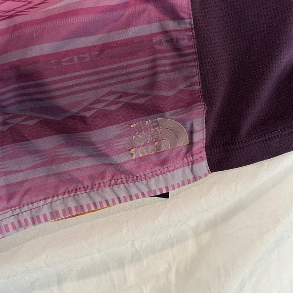 The North Face Shorts Men Medium Purple FlashDry Mesh Lined Outdoors Running - Picture 5 of 11